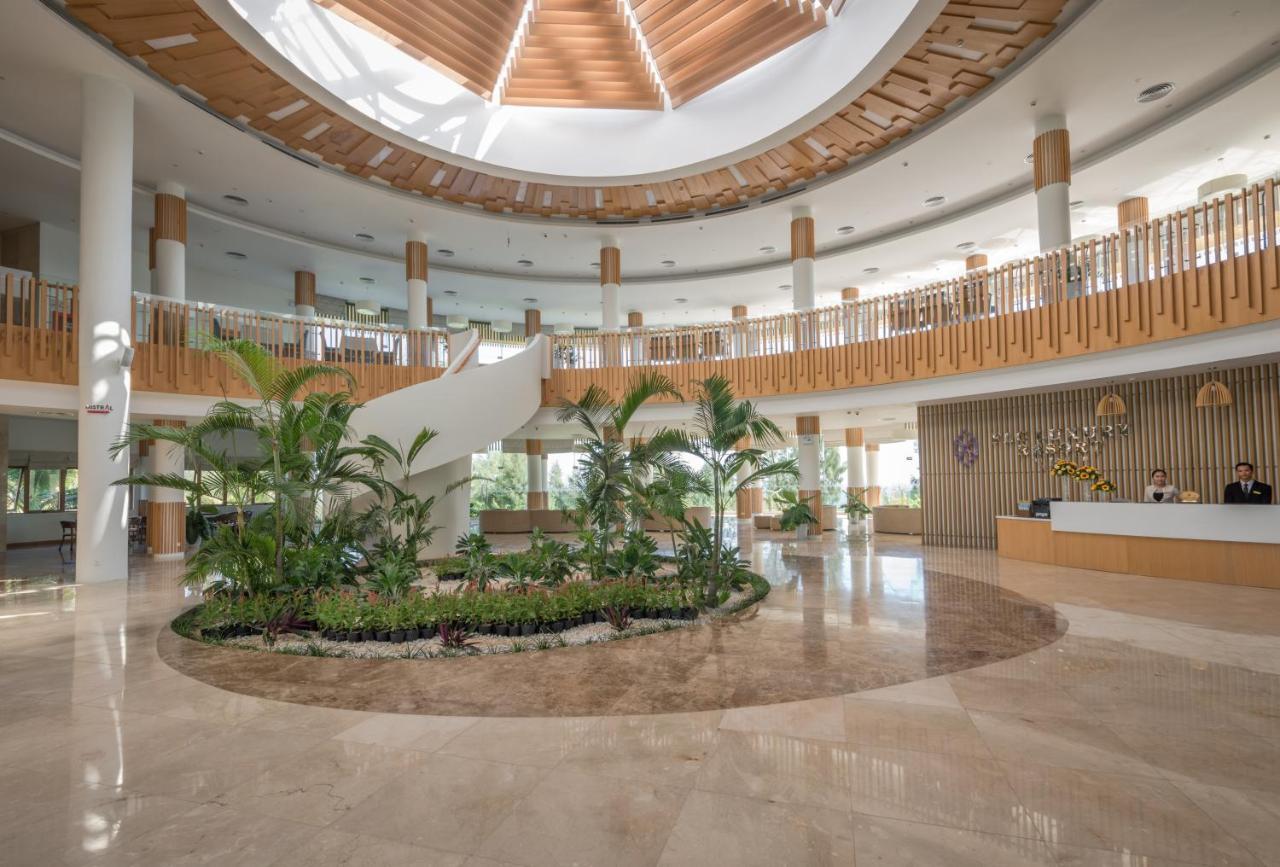 Flc Luxury Resort Quy Nhon Exterior foto